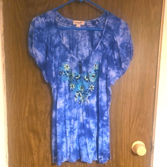 ONE WORLD Tops - EUC ONE WORLD Tie-Dye Top